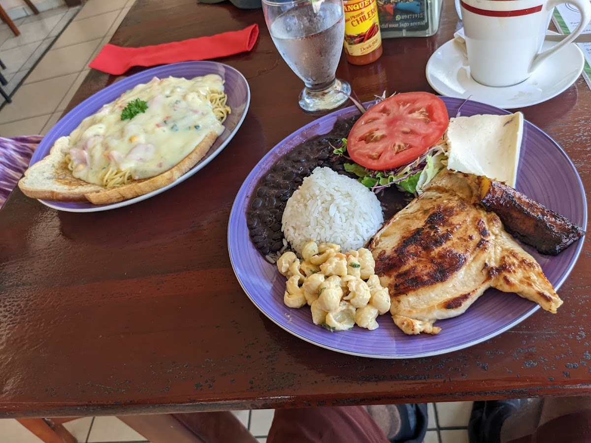 Restaurante La Mesa De Mamá-10